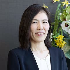 薬事情報部 部長